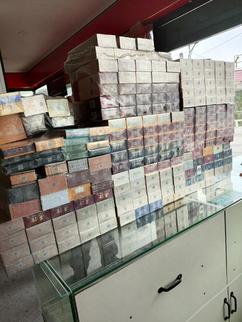 香烟批发和零售是烟草行业的重要组成部分。以下是一些关于香烟批发和零售的基本信息